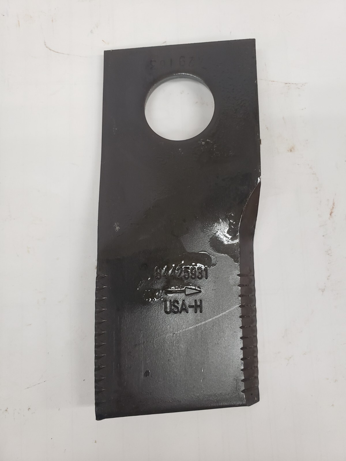 Bx/25 New Holland 84425931 Disc Mower Knives 18° CCW | eBay 