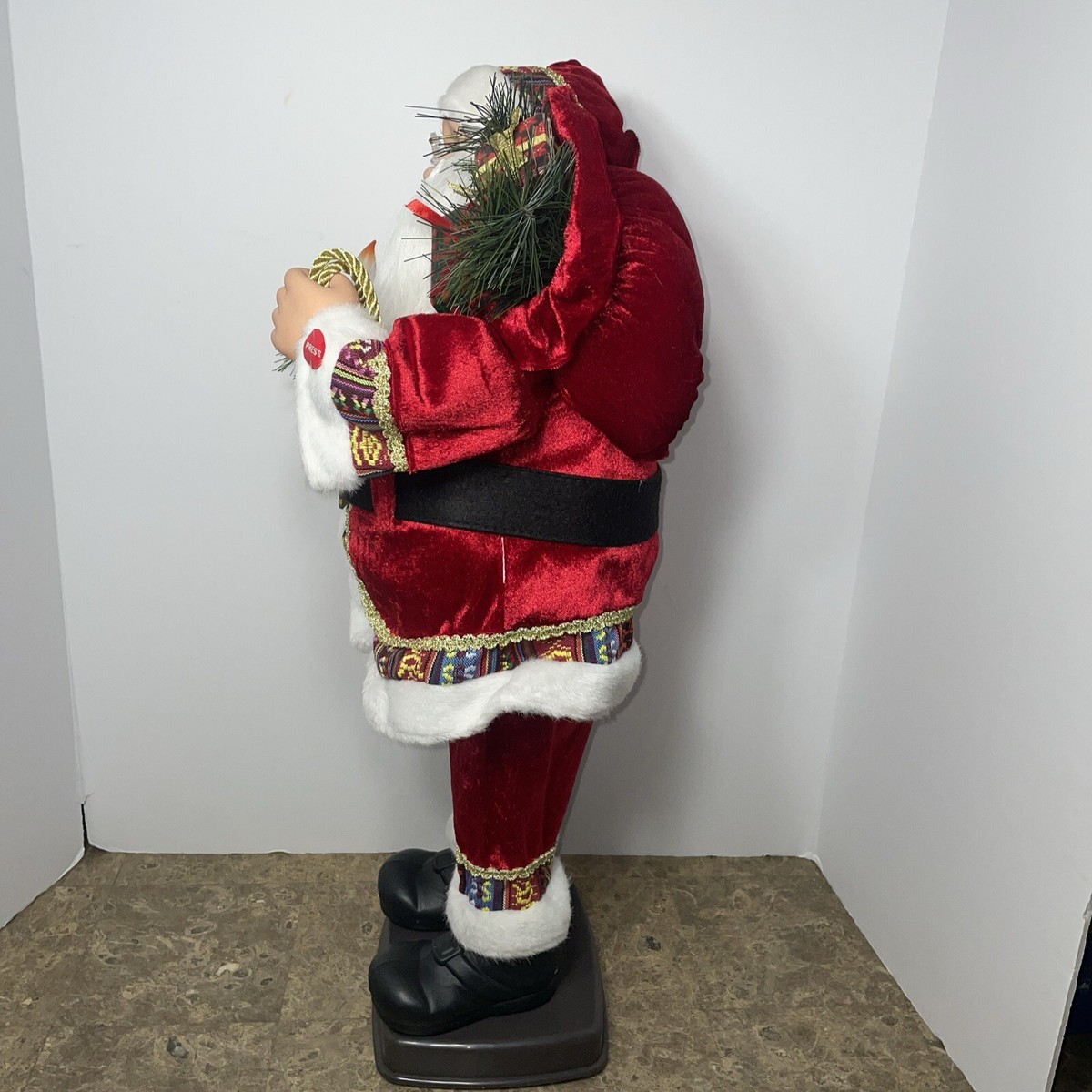Pan Asian Creations. Animated Santa Claus With Candle And