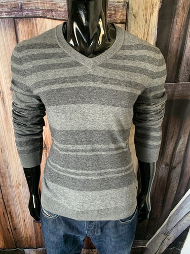 Thin Cotton Sweater Size Small Slim Fit 