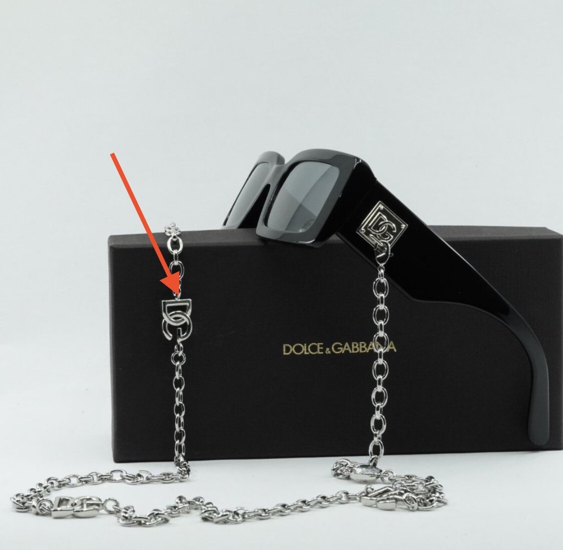 Dolce & Gabbana Chain for DG4416 Sunglasses Replacement Dolce & Gabbana Chain for DG4416 Sunglasses Replacement