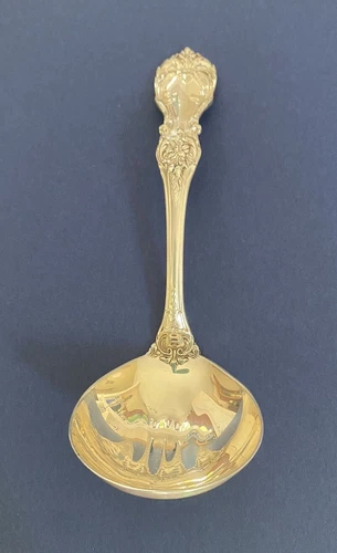 Reed  &  Barton Burgandy Sterling Silver Ladle 6.5 “ No mono