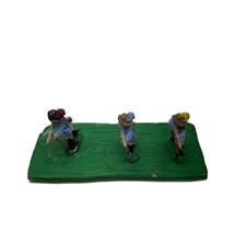 3 Vintage Toy Lead Painted Soldiers In Blue Uniforms With Guns .5" Tall