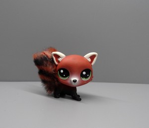 littlest pet shop red panda