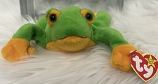 Ty Beanie Baby SMOOCHY the Frog Plush Stuffed Toy