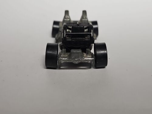 Hot Wheels Redline 1972 telaio pressofuso denaro divertente con gabbia a rullo - Foto 4 di 4