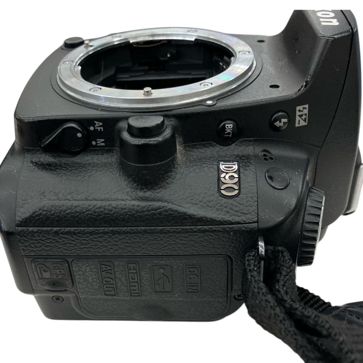 Nikon D90 一式 TAMRONレンズ付き コラム】Fマウント用のタムロンレンズをZマウントで使う方法