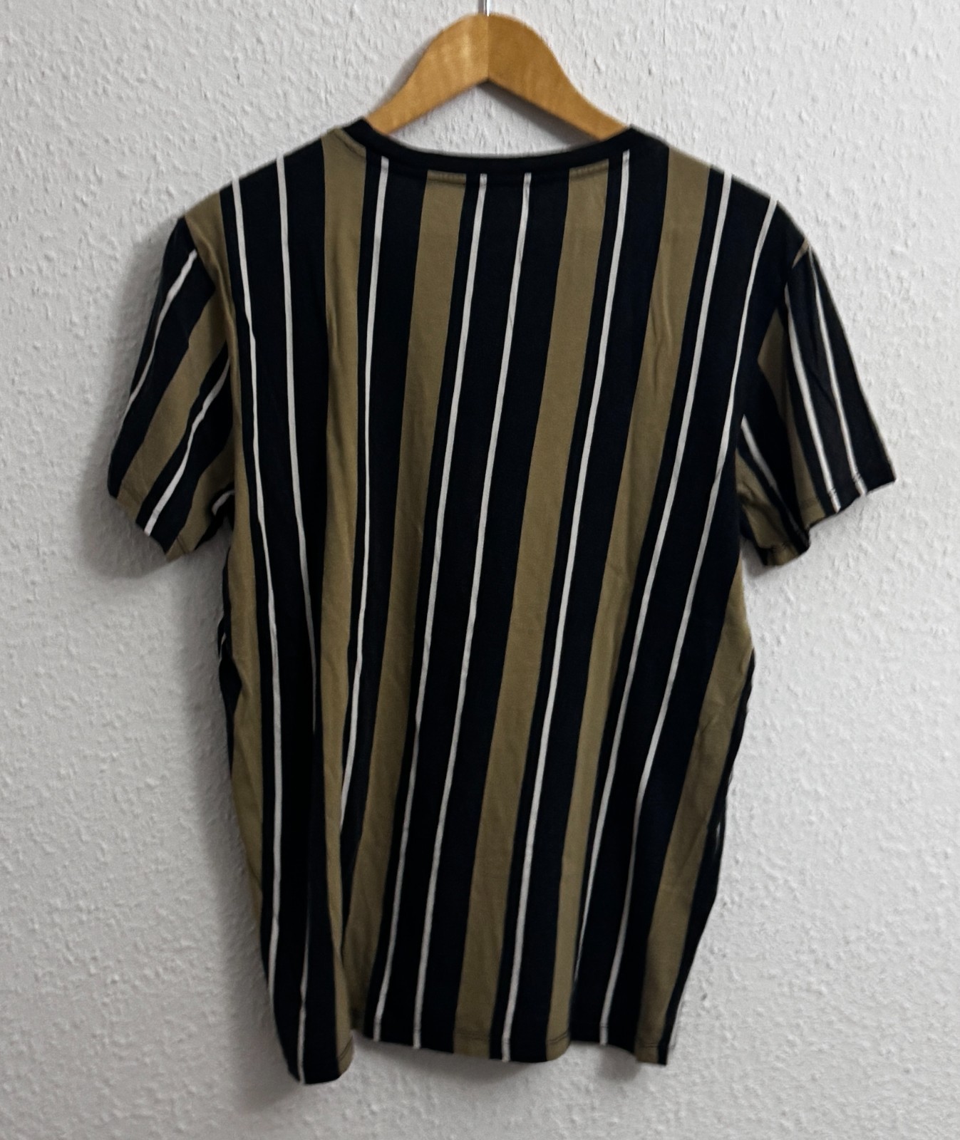 Bershka Vertical Multi-Stripe T-Shirt in Olive, Black, and White image 4