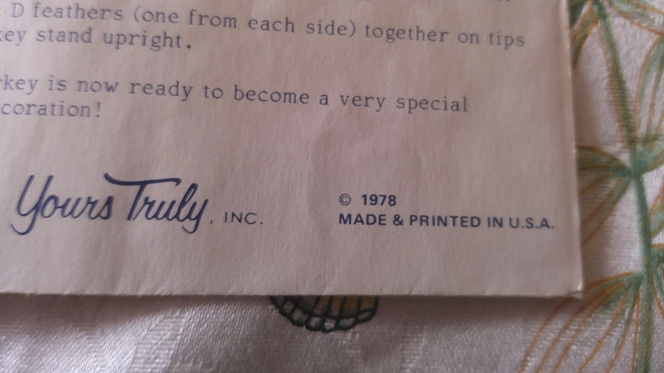 Vintage 1978 Yours Truly Turkey Pattern 14” - Image 2 of 3