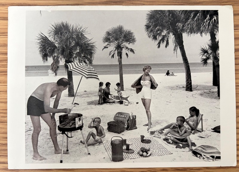 LONGBOARD KEY, FLORIDA Vintage Photo Postcard 1958  - Family at Beach - unposted