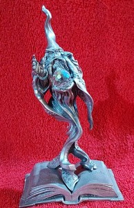 1986 Perth Pewter Book Wizard w/ Crystal Ball Statue Ray Lamb Limited Edition