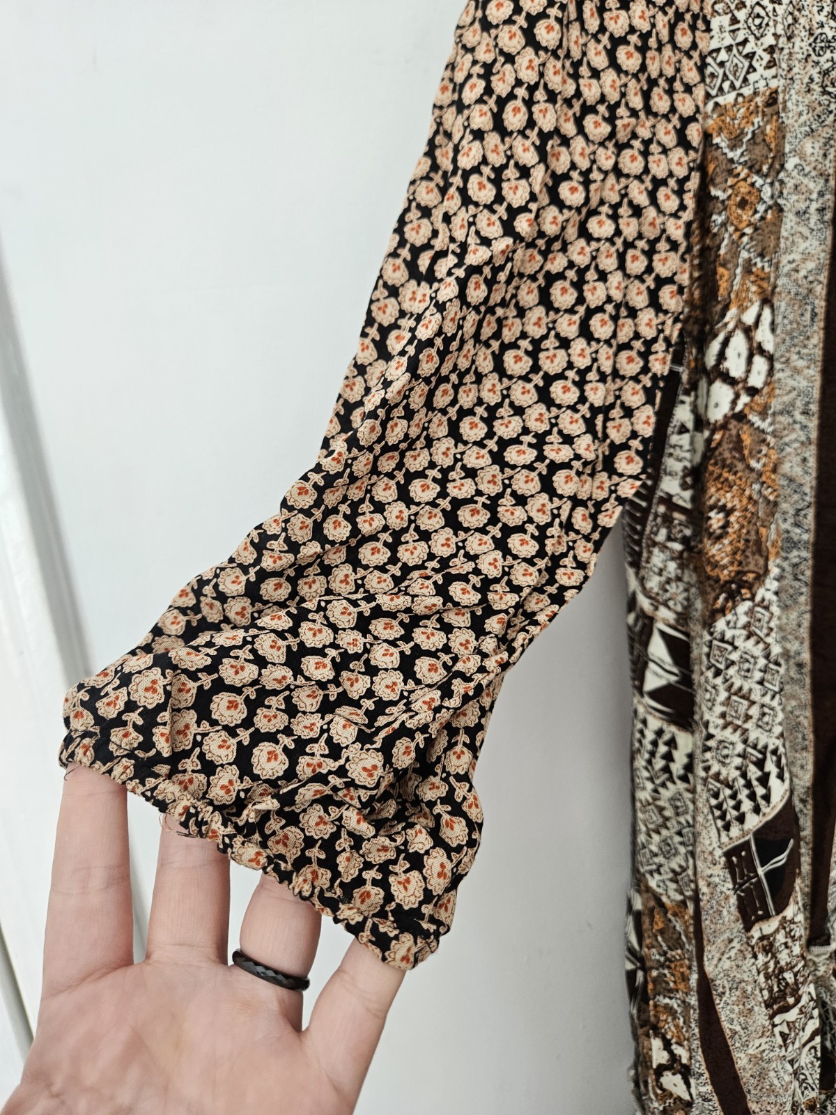 BD Collection Patchwork Shark Bite Tunic Ruffle H… - image 3