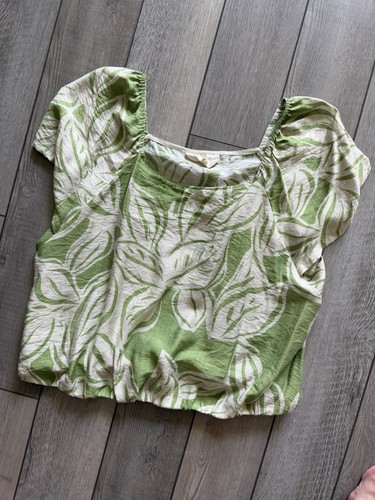 Melloday Mello Day Sage Green Summer Shirt Top Large Boho Crop Tropical Leaves