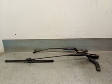 1628979 WISCHARM SCHEIBENREINIGUNG VORN RECHTS / 5490669 FÜR FORD FOCUS C-MAX C