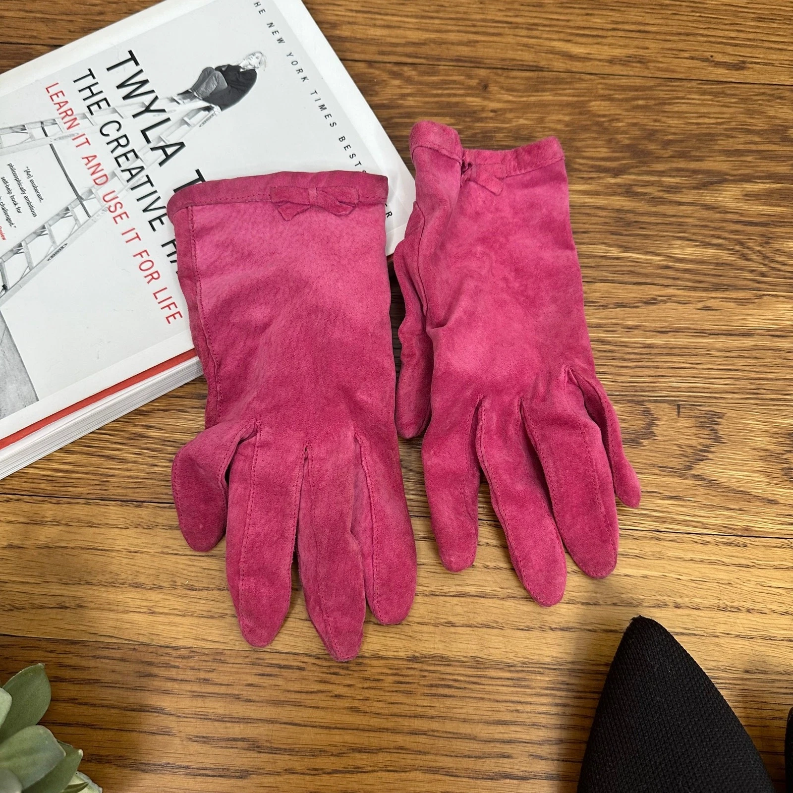 Pink Women's Genuine Leather Gloves LARGE