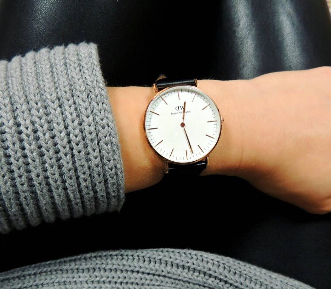 Daniel Wellington Watch Classic Round 36mm Case Black