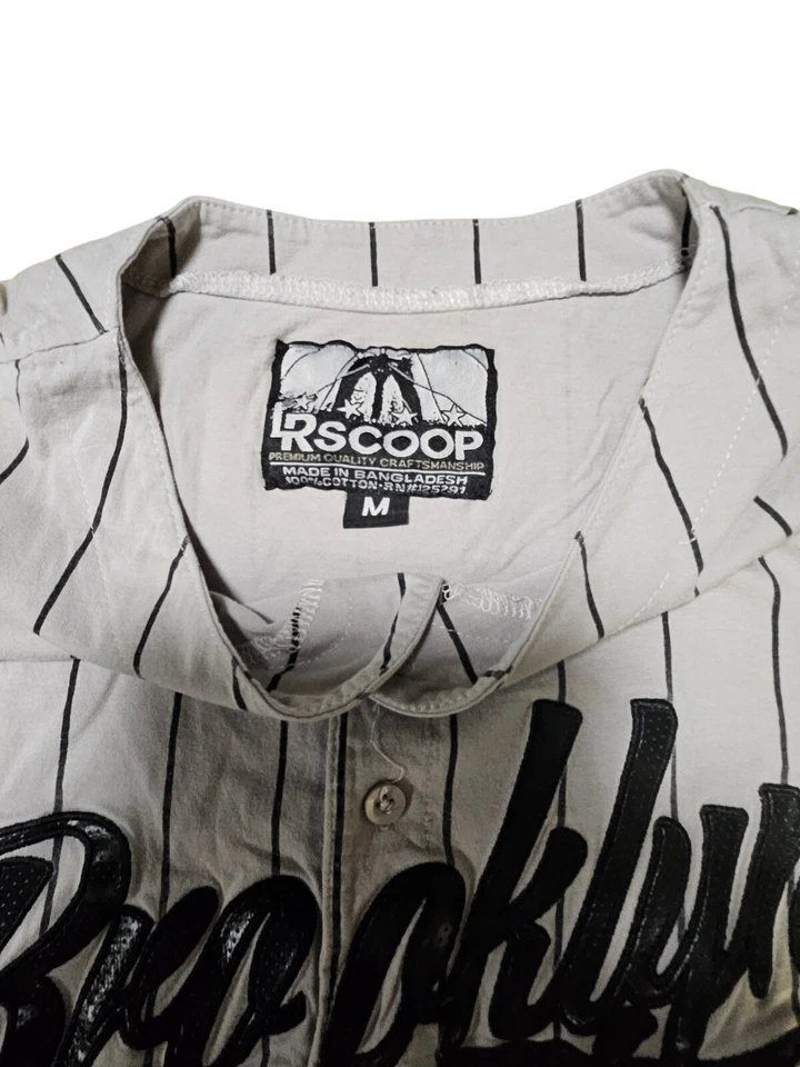 Camiseta de béisbol LR SCOOP Brooklin rayas y botones (falta un botón) Foto 2 de 4