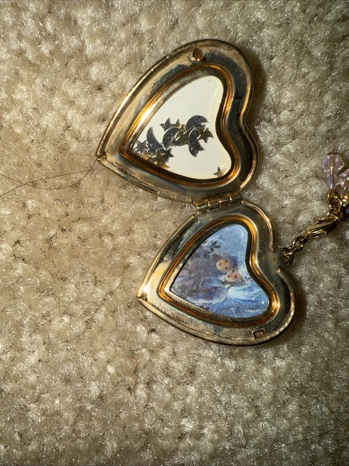 KIRKS FOLLY CHARM NECKLACE WITH HEART LOCKET THAT OPENS STARS MOONS FAIRY HEARTS - Image 3 of 4