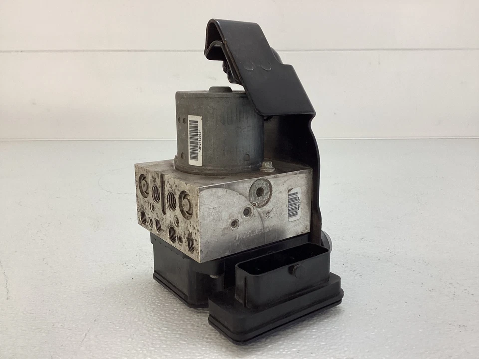 2018-2020 DODGE DURANGO RWD ABS ANTI LOCK BRAKE PUMP MODULE OEM Foto 2 de 4