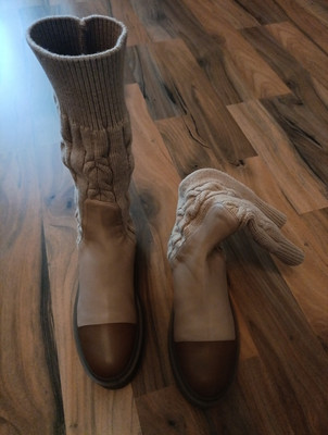Stiefel Damen Von Max Mara, Gr.41. Farbe Hellbraun 