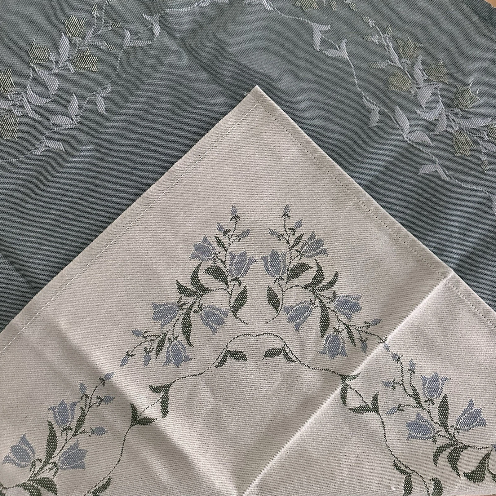 Ekelund Woven Table Cloth - Thumbnail 2