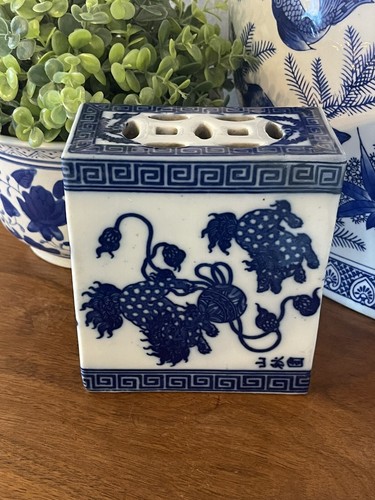 Chinesisches Porzellan Opium Kissen blau weiß Foo Hund Qing signiert - Bild 2 von 10