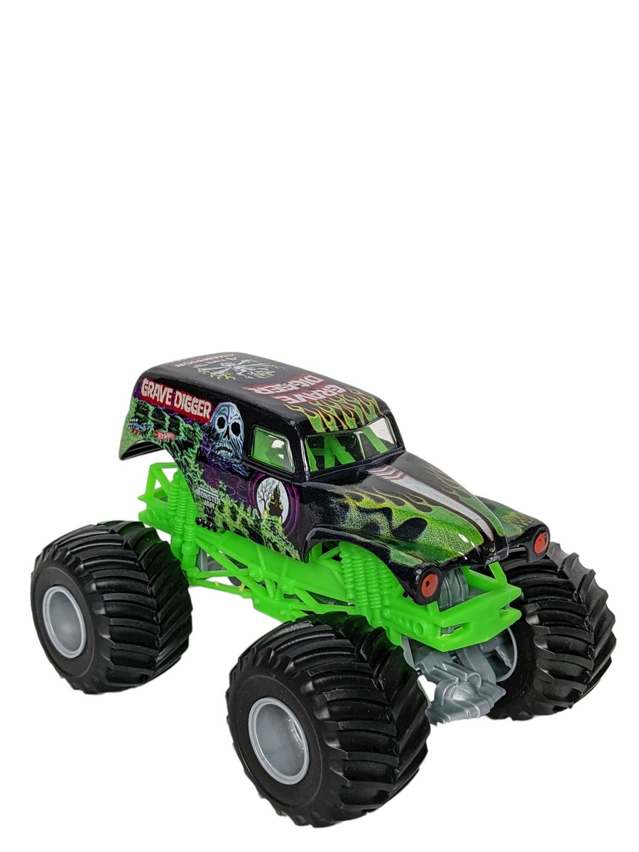Hot Wheels Monster Jam 1:24 Scale Grave Digger Diecast Monster