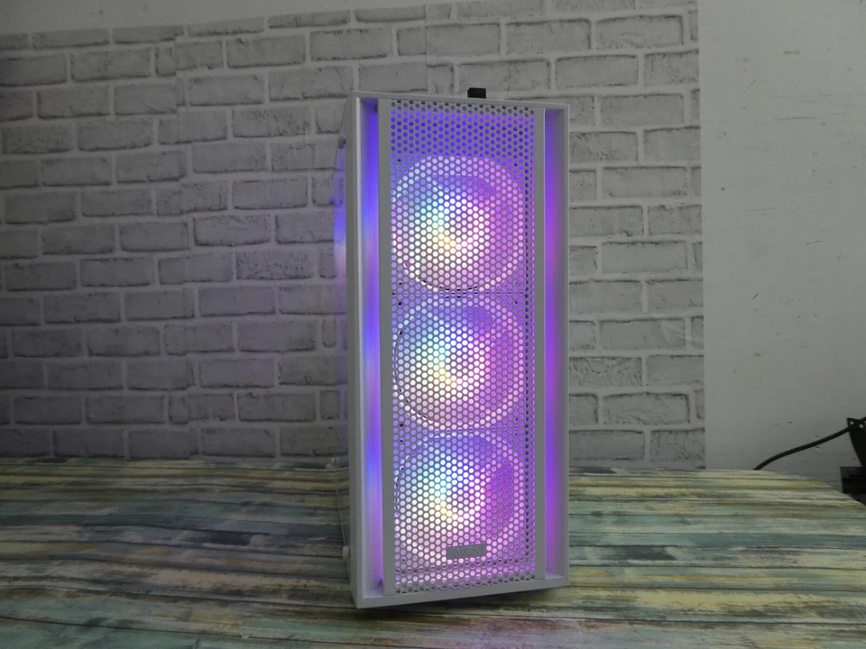 Custom Gaming Desktop PC Intel i7 3.90GHz 16 GB SSD + 1TB  Nvidia Quadro 4 GB - Image 3 of 4