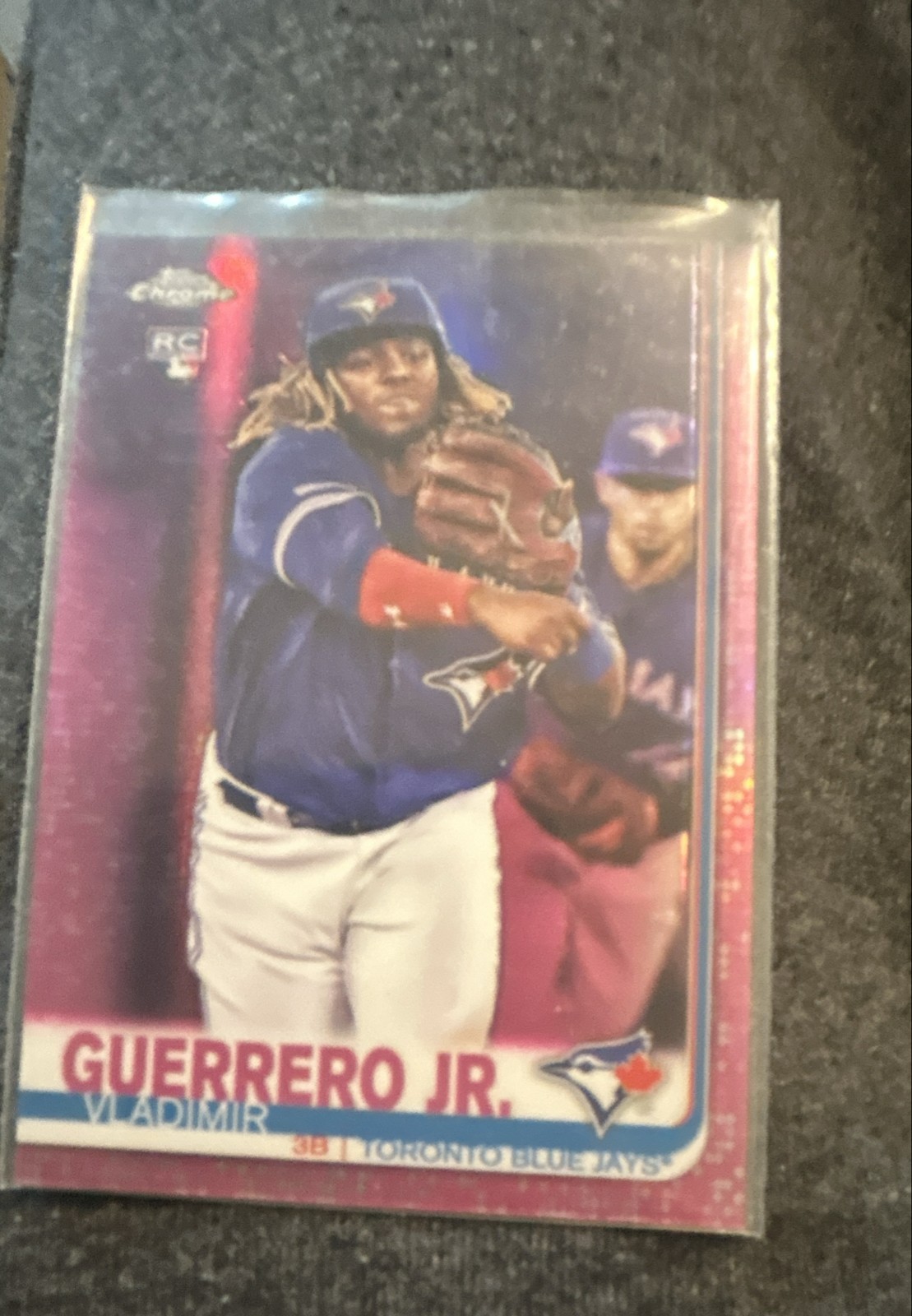 2019 Topps Chrome Update Series - Vladimir Guerrero Jr. #21 Pink Refractor (RC)