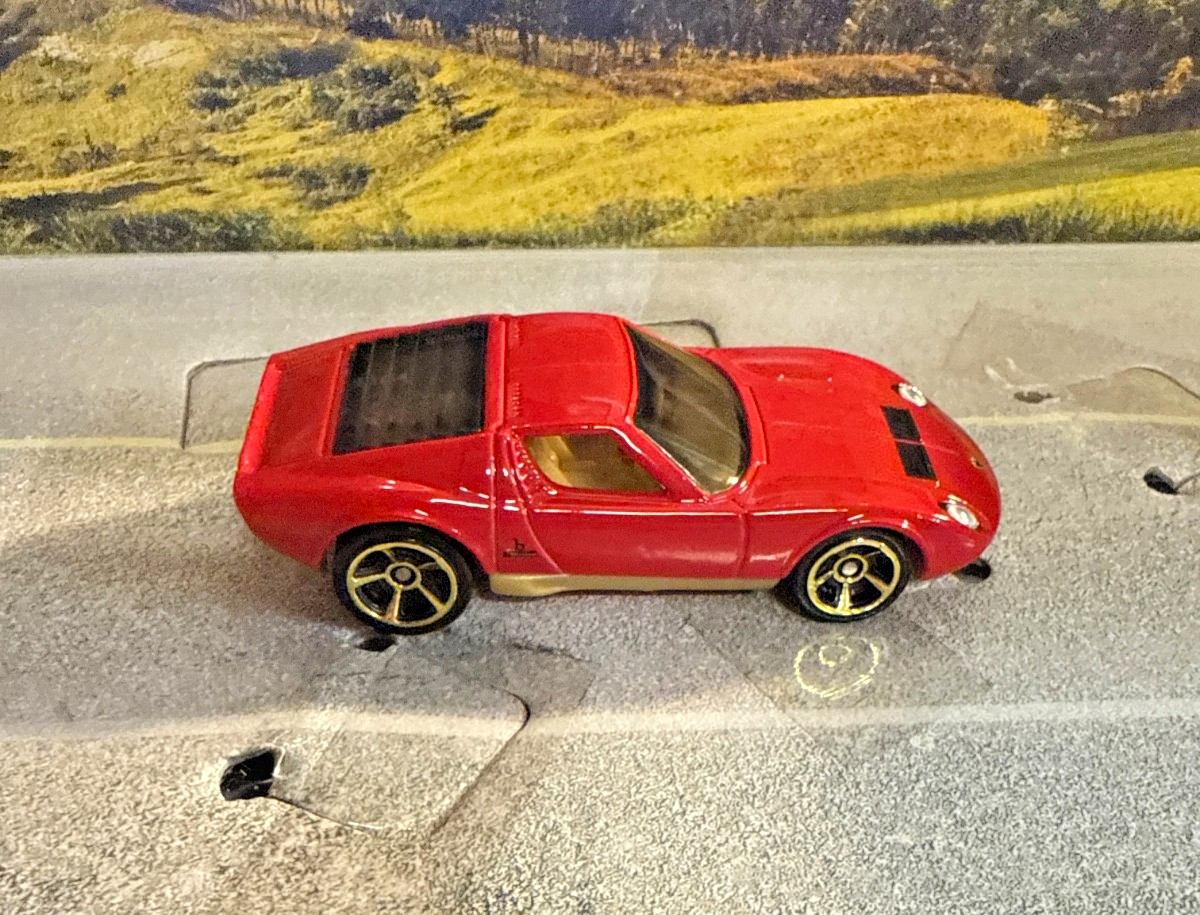 Hot Wheels '71 Lamborghini Miura SV #078 HW 25 70's VS. 90's Red