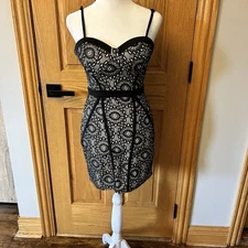 Material Girl Women's Short Evening Dress Small Gold Black Junior Fall Dance B1