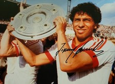 GROSSES HSV , HAMBURGER SV FOTO / BILD SIGNIERT VON JIMMY HARTWIG , TOP ARTIKEL 