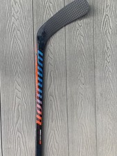 Warrior Covert QRE3 Senior Hockey Stick 75 Flex W03 Curve, Right hand
