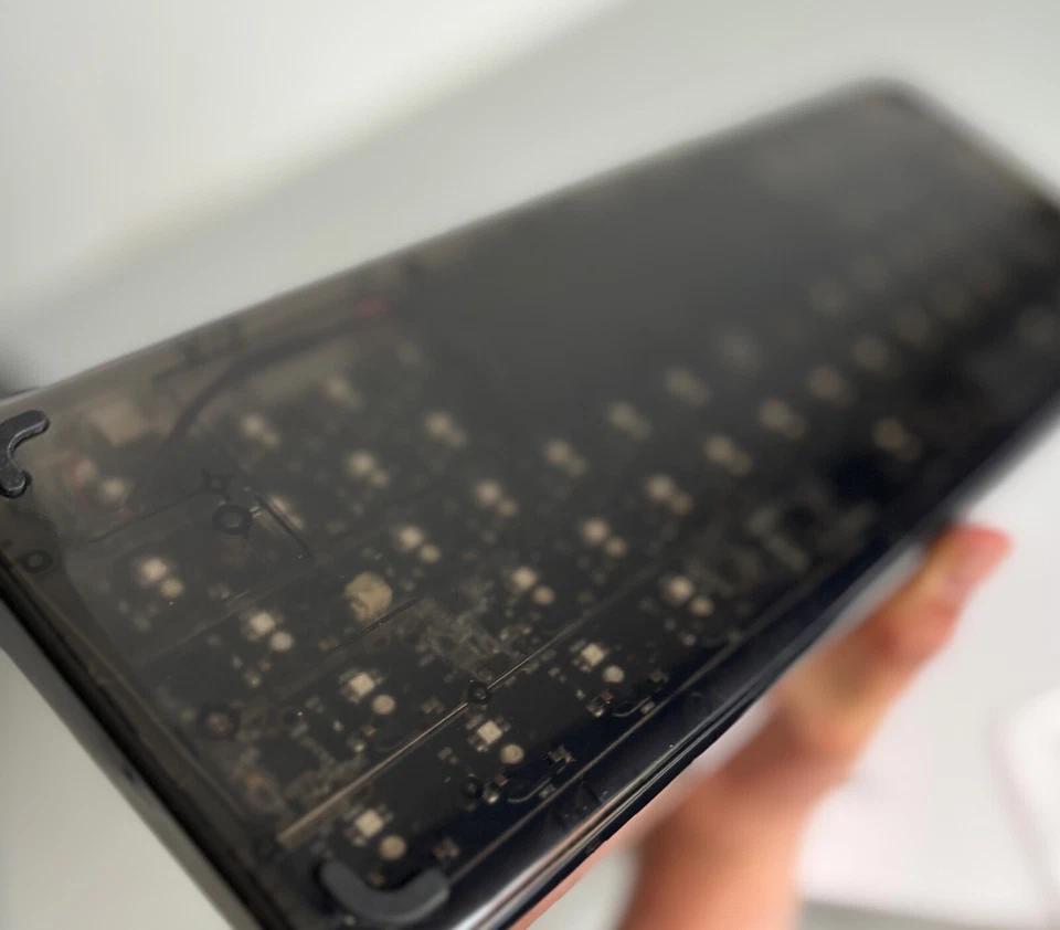 MelGeek Mojo60 Ember Bluetooth Wireless Mechanical Keyboard 60% RGB Tastatur - Bild 4 von 4