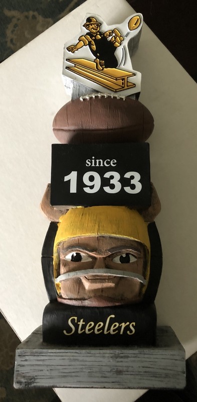 Pittsburgh Steelers Vintage Retro Tiki Totem Pole Garden Statue