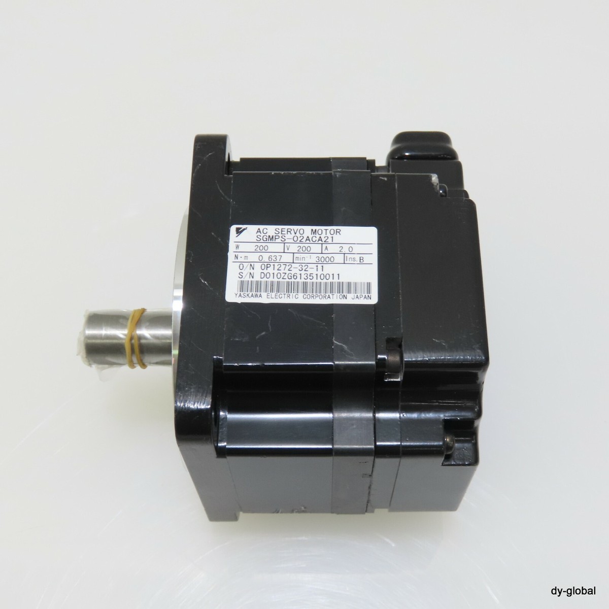 YASKAWA New but Scratched SGMPS-02ACA21 AC SERVO MOTOR 200W MOT-I