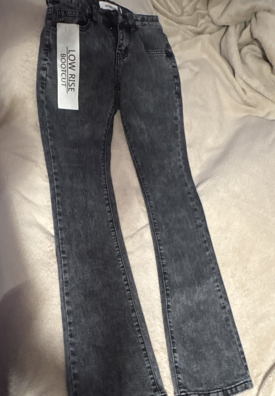 Bamboo Women’s Low Rise Bootcut Gray Cotton Denim Jeans Medium Wash 5-Pocket