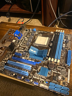 ASUS M4A78LT-M/USB3 MicroATX Motherboard Socket AM3 DDR3 w/ I/O Shield READ DESC