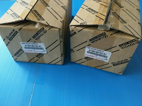 LÁMPARA TRASERA DE LOTE ANTIGUO PARA TOYOTA HILUX LN85 RN85 LN87 LN106 PASTILLA - Imagen 8 de 9
