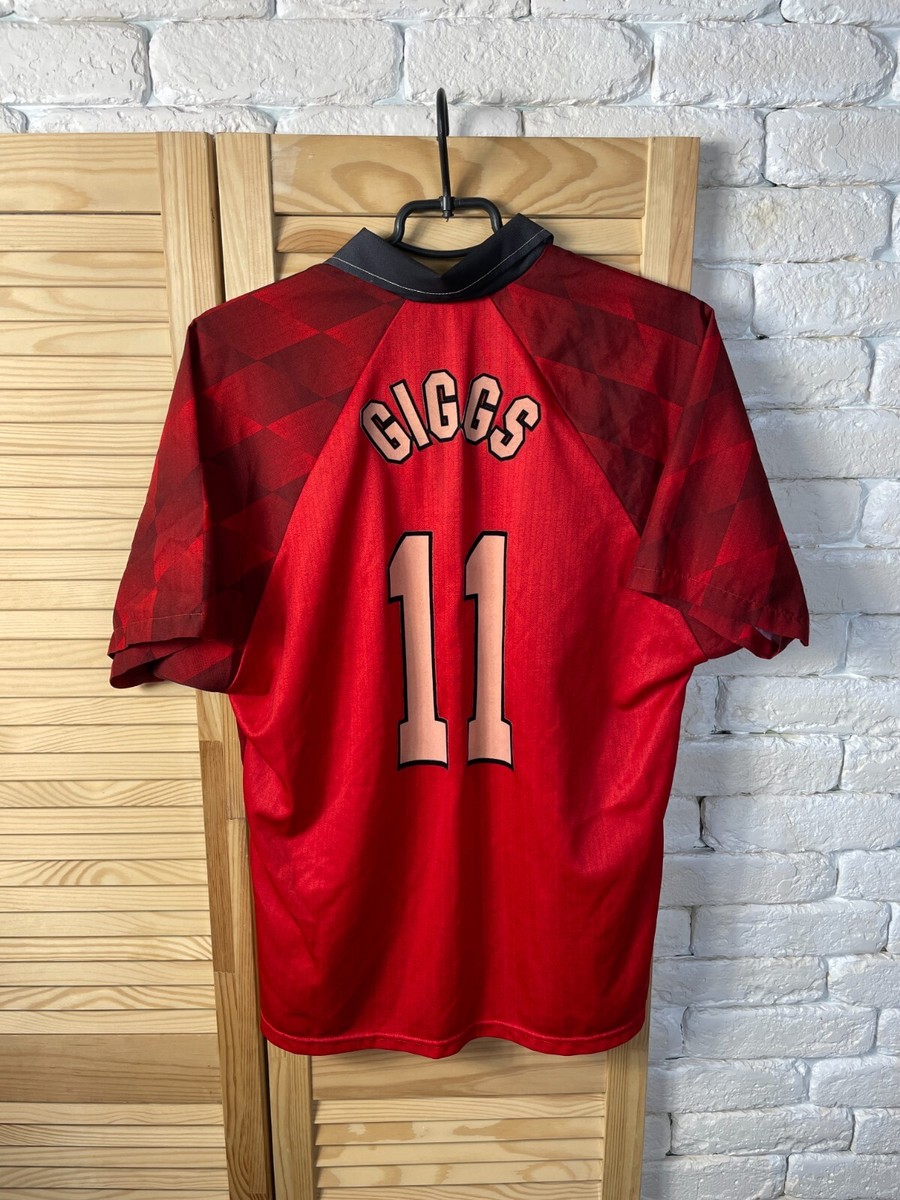 UMBRO マンチェスター・ユナイテッド GIGGS 11 Mサイズ UMBRO マンチェスター・ユナイテッド GIGGS 11 Mサイズ