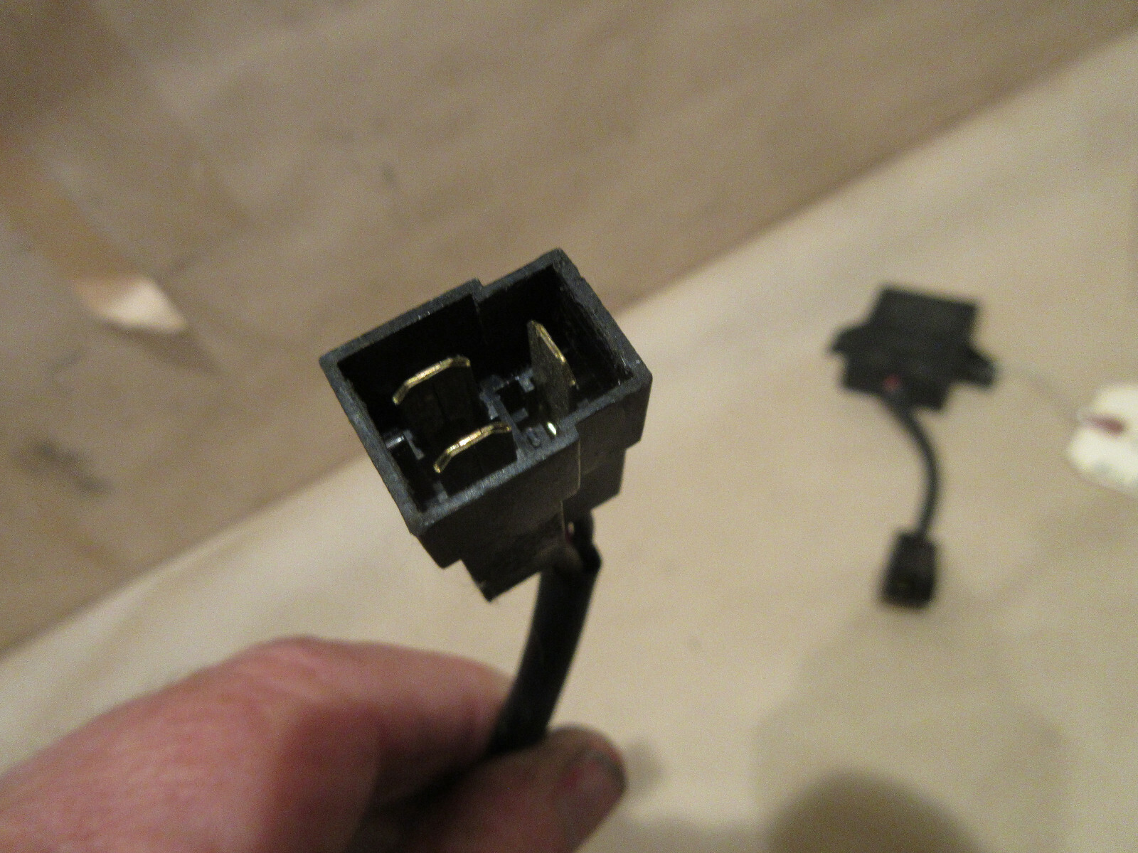 Ferrari 308, Mondial 8 - Seat Belt Sensor P/N  60528200 