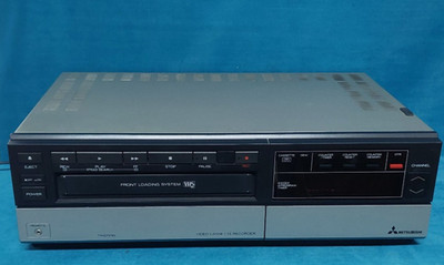 Mitsubishi: Videorecorder HS 306E.