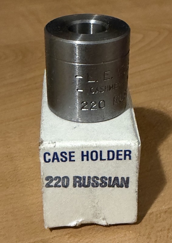 L.E. Wilson Case Holder 220 Russian For New Cases