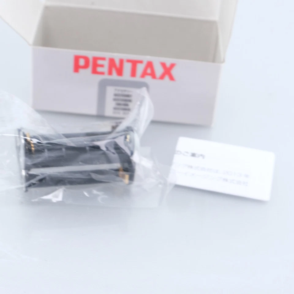 Pentax D-BH109 Battery Holder Genuine Replacement Grip For K-r K-30 K-50 K-500 - Image 3 of 4
