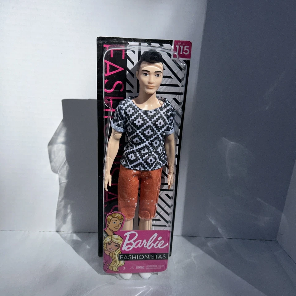 Barbie 2018-20 Lote de 3 Fashionistas Ken's #113, #152 y #153 Bonitas Cajas NRFB Foto 2 de 4