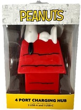 Peanuts Snoopy Doghouse 4 Port USB Charging Hub USB C Desk Charger New
