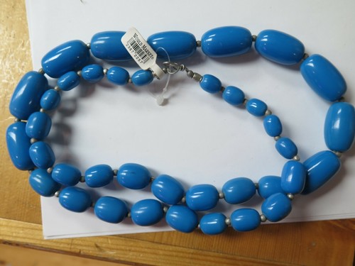 ENORME collar de cuentas colorido mercado mundial AZUL CON ETIQUETAS 18" - Imagen 4 de 8