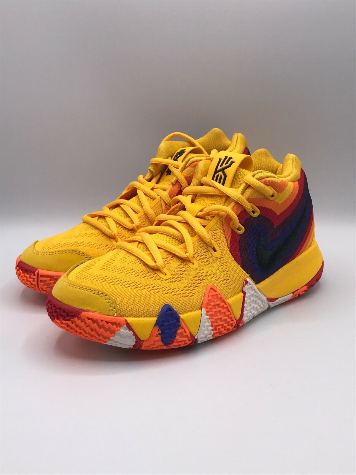 kyrie 4 size 6.5