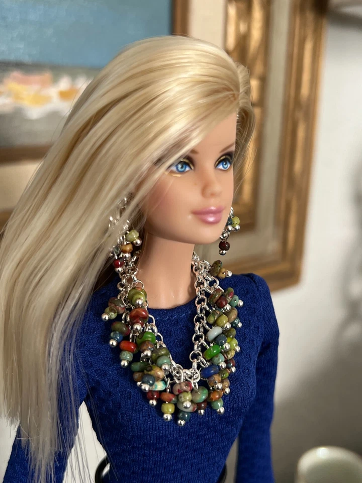 Joias feitas à mão para boneca da moda 11-1/2" - Joias de contas empilhadas multicoloridas - Imagem 3 de 4
