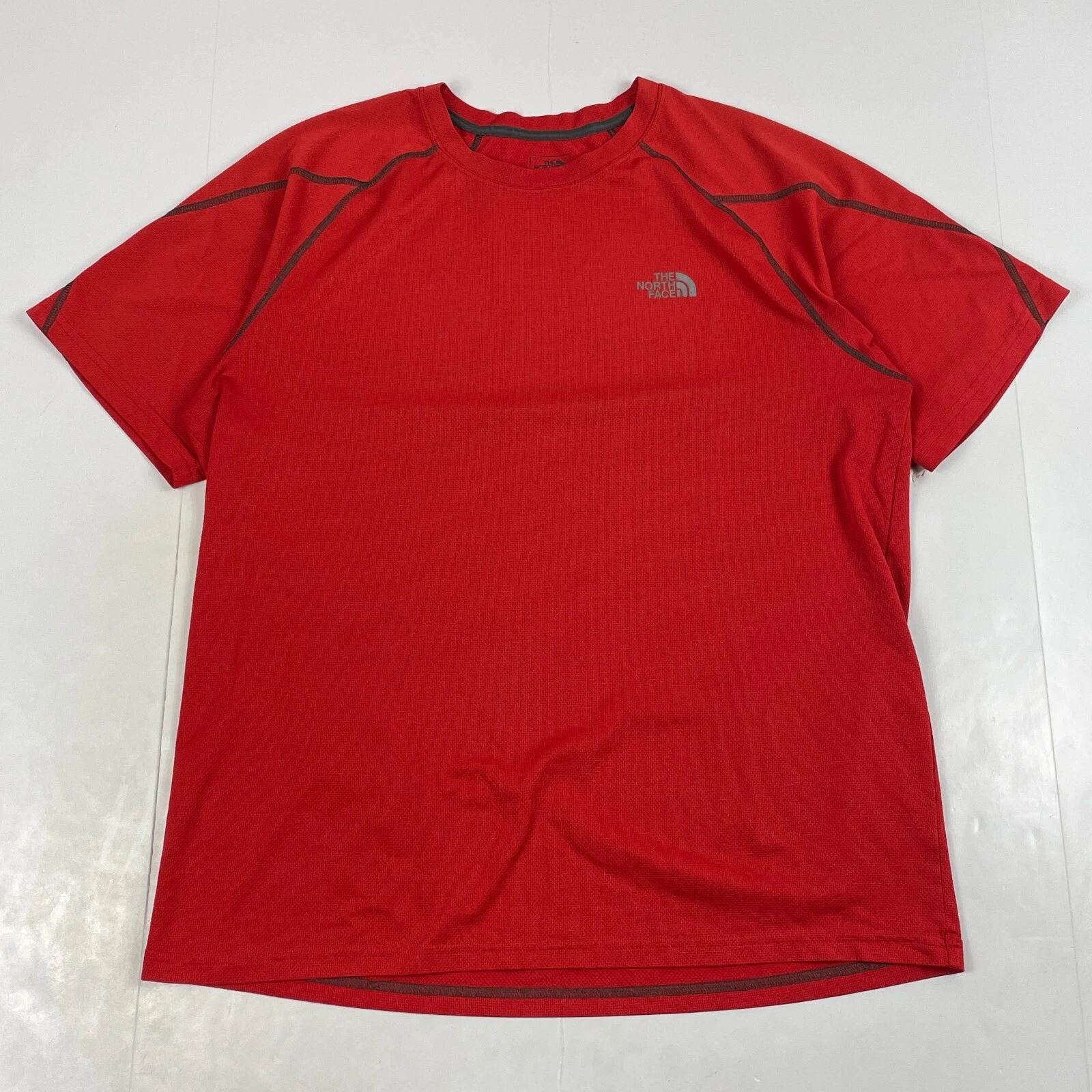 The North Face Shirt Mens Medium Red Flashdry Short Sleeve Hiking Workout Gym