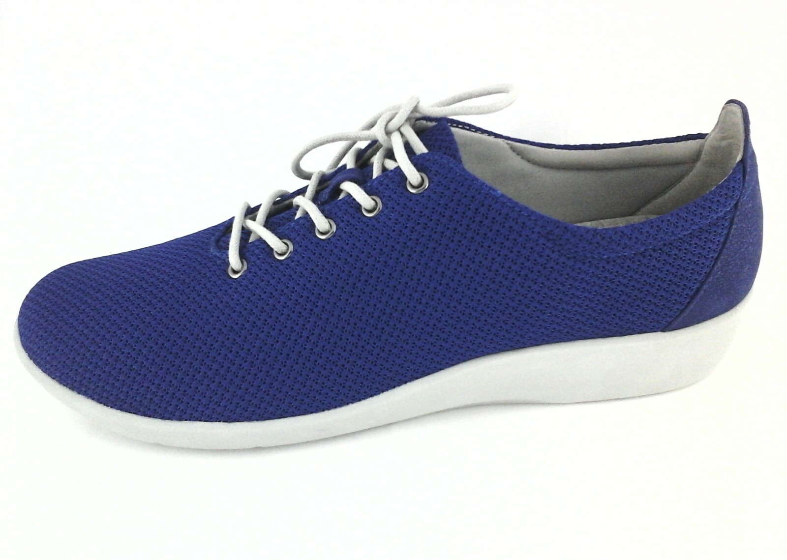 cloudsteppers sneakers